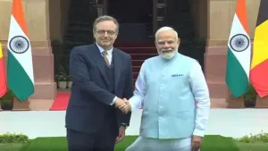 हमारी हो रही है ग्रोथ, लगातार बढ़ रही है GDP- PM मोदी हमारी हो रही है ग्रोथ, लगातार बढ़ रही है GDP- PM मोदी